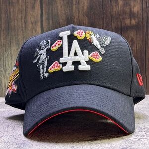 Los Angeles Dodgers New Era 9Forty Cherub Dove 100 Anniversary Side Patch Red-UV